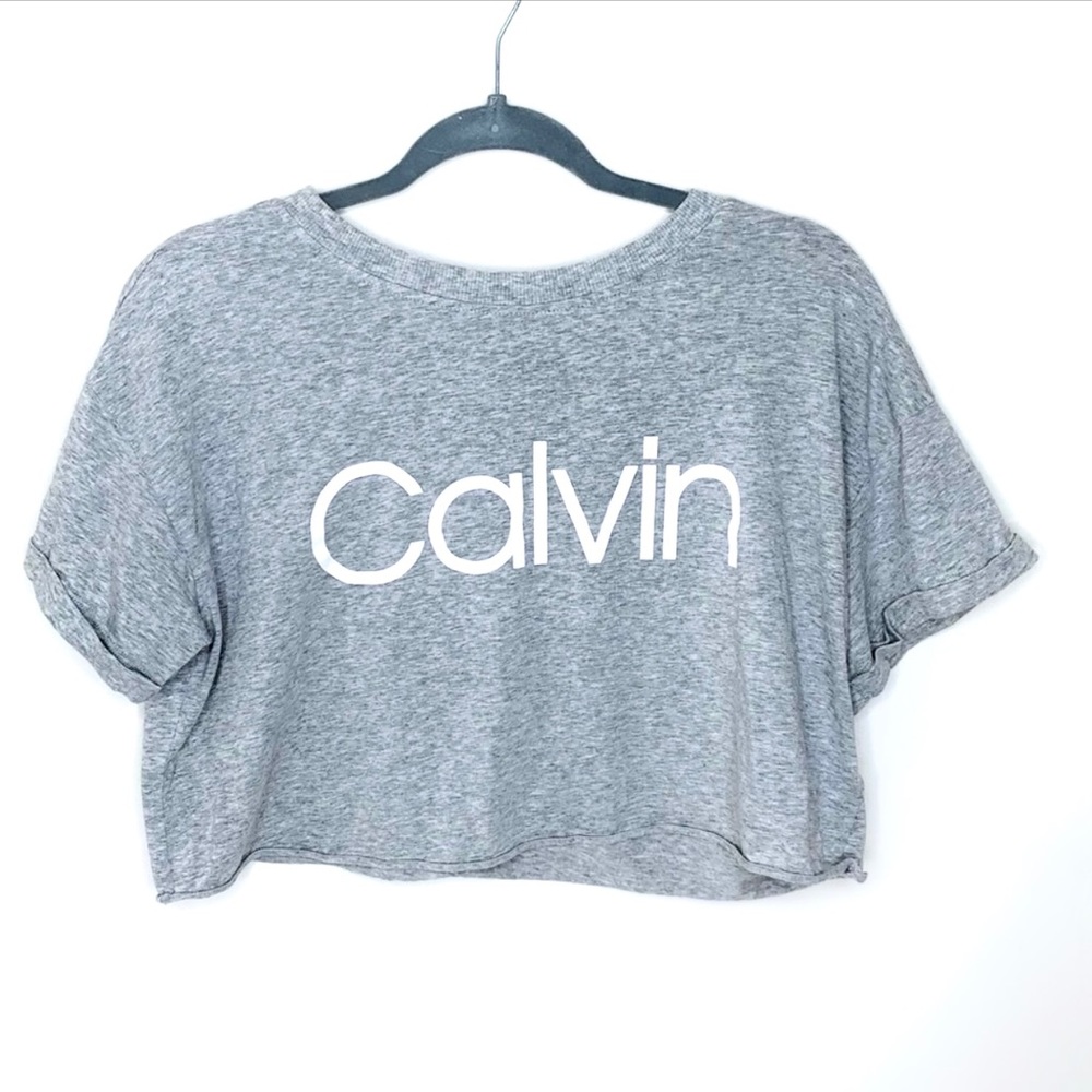 🤍CALVIN KLIEN🤍 Performance Boxy Crop Top Grey, L